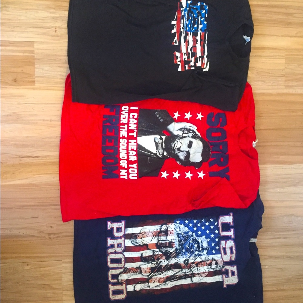 Bundle of 3 patriotic men’s T-shirt’s size large